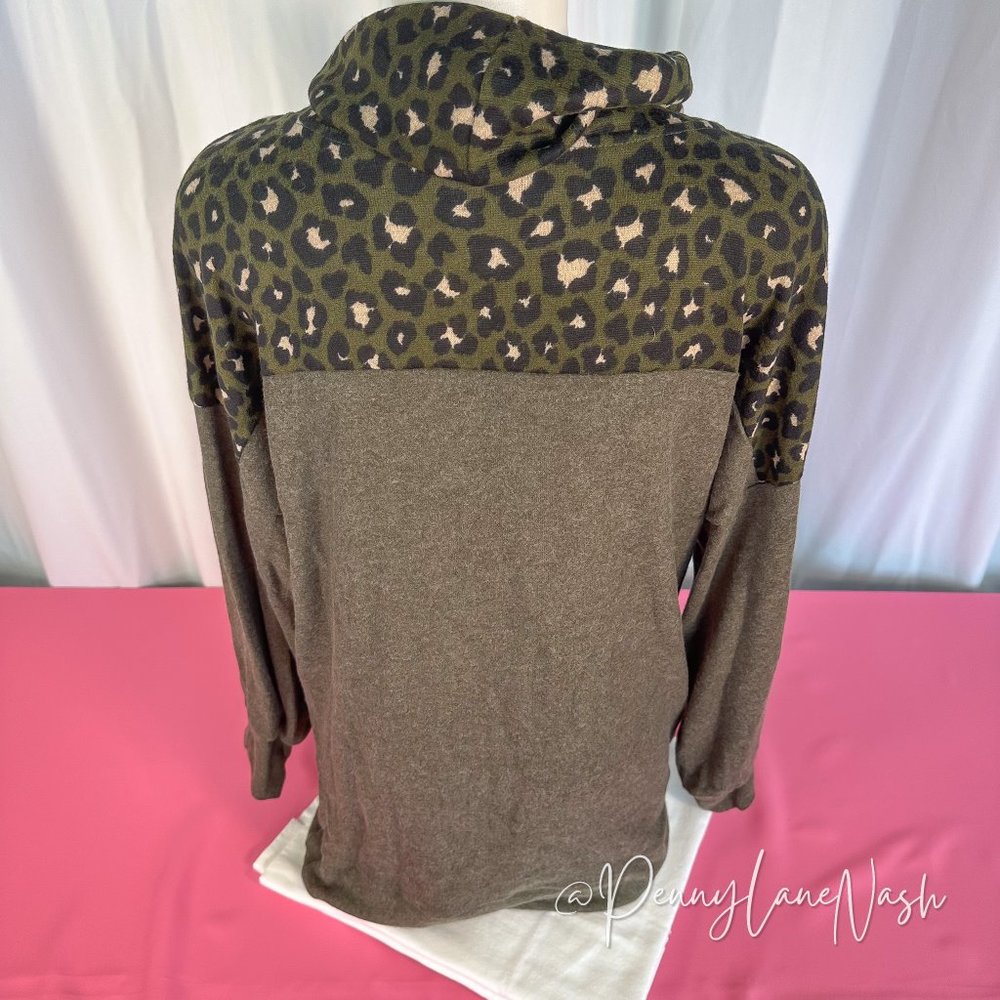 Magic Fit Cowl Neck Leopard Print Sweater - Picture 8 of 8